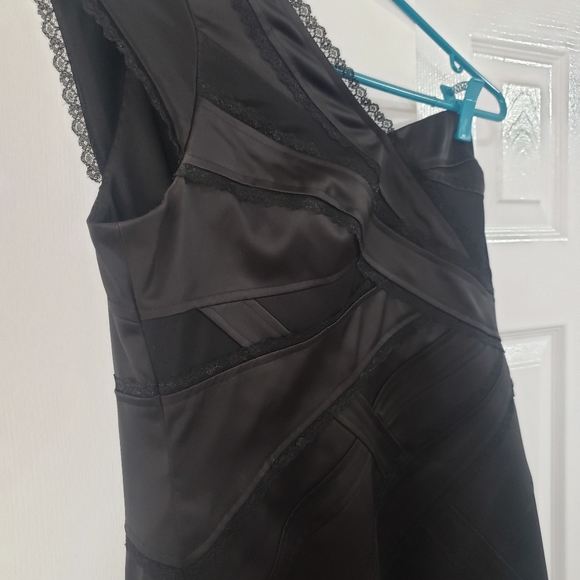 JS Collection - LBD - Picture 2 of 5